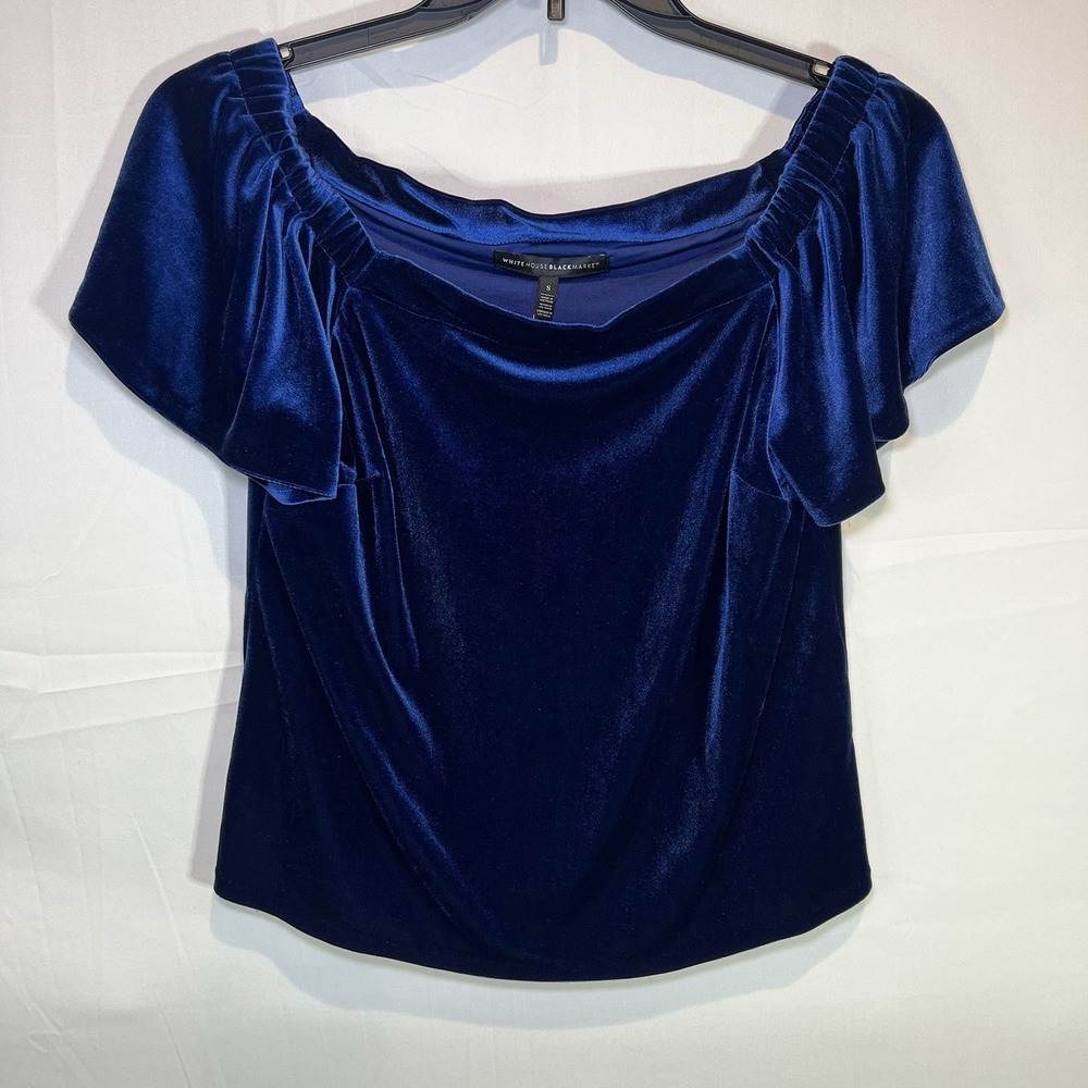 White House Black Market Top Blue Size S Crushed Velvet Off Shoulder Depths‎ $88
